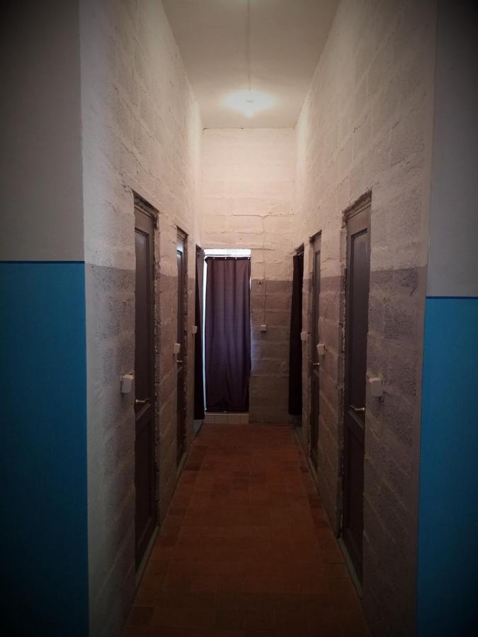 Tumanyan Bathhouse Hostel Екстериор снимка
