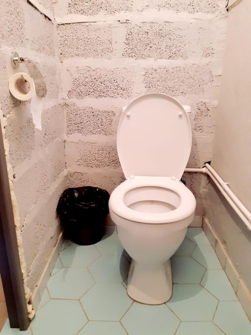 Tumanyan Bathhouse Hostel Екстериор снимка