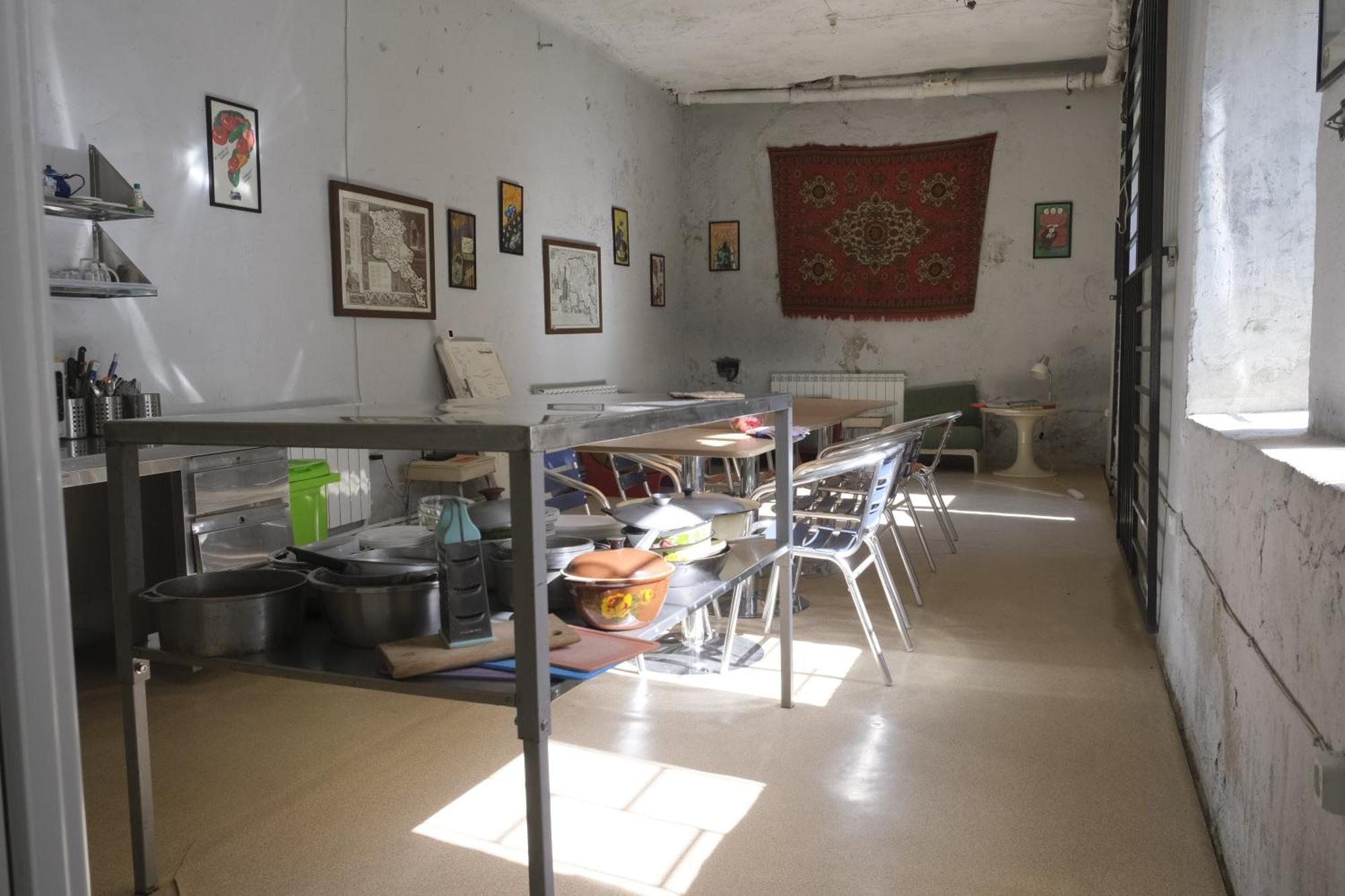 Tumanyan Bathhouse Hostel Екстериор снимка