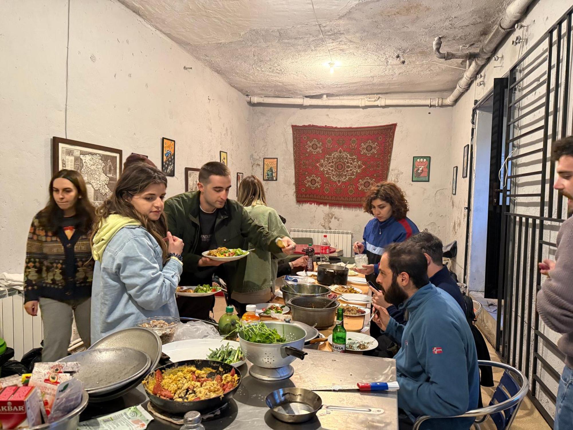 Tumanyan Bathhouse Hostel Екстериор снимка